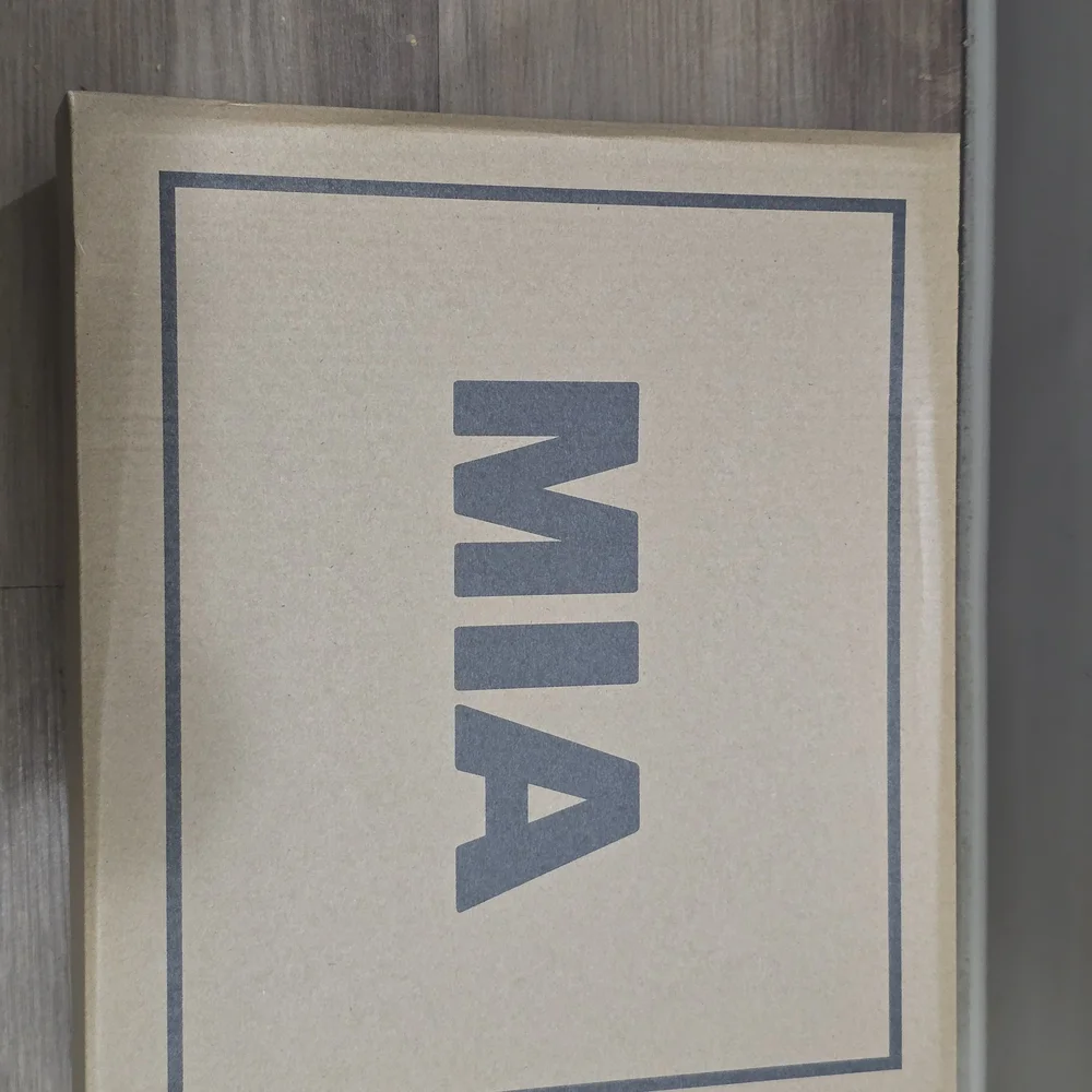 Stylish Black and Tan Wedge Sandals - Picture 7 of 7